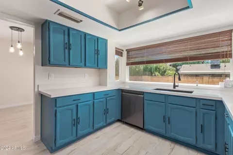 Other - 2425 W Crocus Dr, Phoenix, AZ 85023 photo 6 of 13