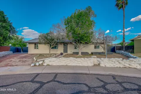 230 W Ardmore Rd, Phoenix, AZ 85041