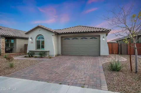 15177 W Mckinley St, Goodyear, AZ 85338