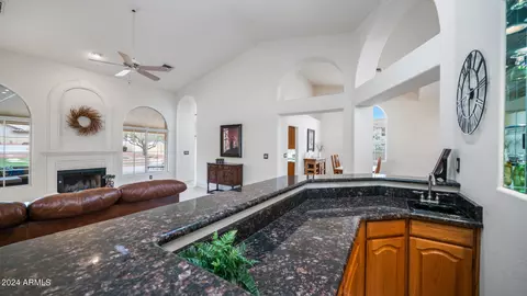 1822 E Brookwood Ct, Phoenix, AZ 85048 photo 14