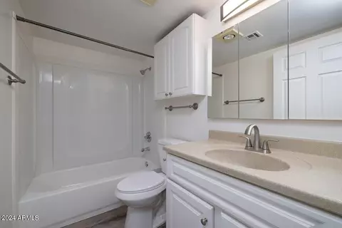 3921 E Dahlia Dr, Phoenix, AZ 85032 photo 12