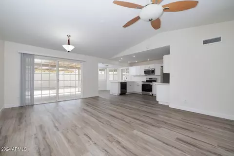 3921 E Dahlia Dr, Phoenix, AZ 85032 photo 8
