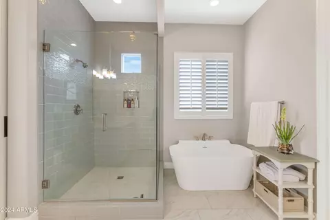 Bath - 1455 E Cullumber St, Gilbert, AZ 85234 photo 2 of 4