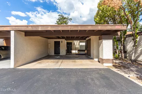 4507 W Mclellan Rd, Glendale, AZ 85301