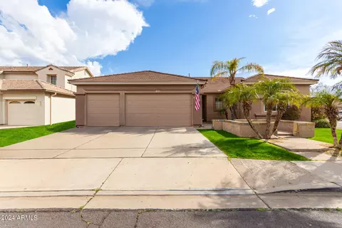 7815 E Obispo Ave, Mesa, AZ 85212