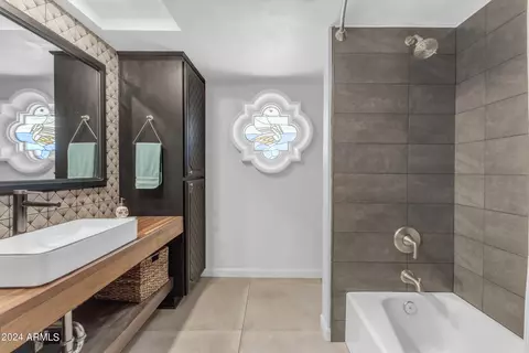 Bath - 6306 E Camelot Dr, Mesa, AZ 85215 photo 9 of 10