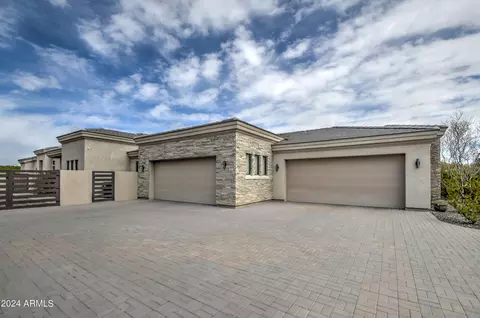 Other - 2264 E Orleans Dr, Gilbert, AZ 85298 photo 4 of 32