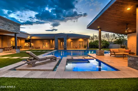 Exterior - 2264 E Orleans Dr, Gilbert, AZ 85298 photo 33 of 37