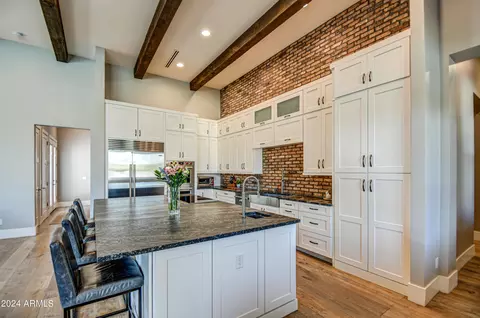 Kitchen - 2264 E Orleans Dr, Gilbert, AZ 85298 photo 3 of 6