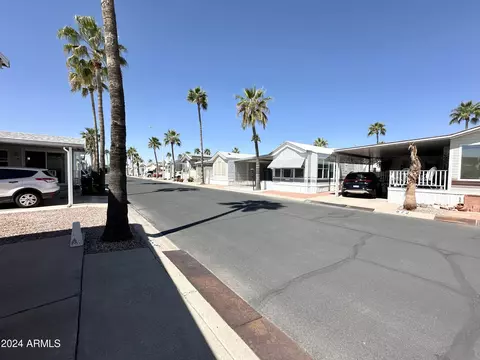 877 Motherlode Dr #1096, Apache Junction, AZ 85119 photo 4