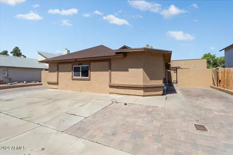 9008 W Indianola Ave, Phoenix, AZ 85037