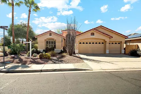 17621 W Browning Dr, Surprise, AZ 85374