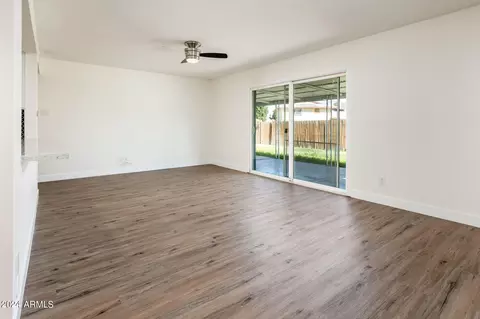 600 E Carson Dr, Tempe, AZ 85282 photo 15
