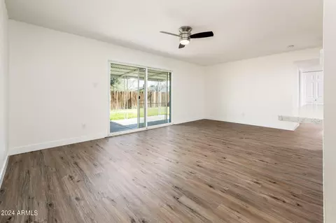 600 E Carson Dr, Tempe, AZ 85282 photo 14