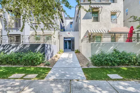 300 N Gila Springs Blvd #116, Chandler, AZ 85226