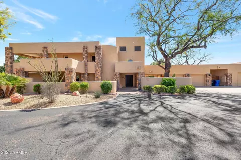 710 N Bullmoose Dr, Chandler, AZ 85224