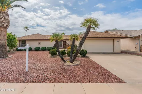 12811 W Flagstone Dr, Sun City West, AZ 85375
