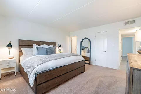 4201 E Camelback Rd #9, Phoenix, AZ 85018 photo 8