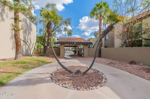 4201 E Camelback Rd #9, Phoenix, AZ 85018 photo 15