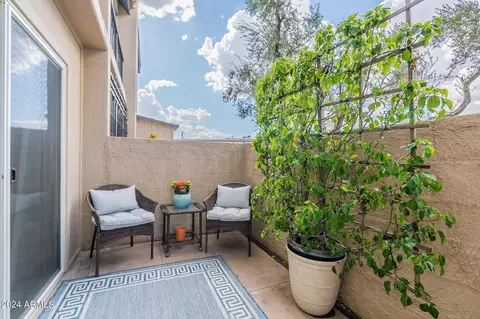4201 E Camelback Rd #9, Phoenix, AZ 85018 photo 12
