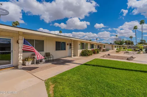9257 N 111th Ave, Sun City, AZ 85351