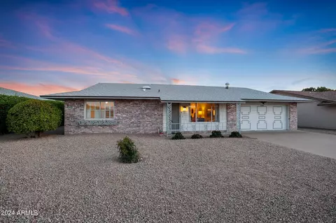 10709 W Willowbrook Dr, Sun City, AZ 85373
