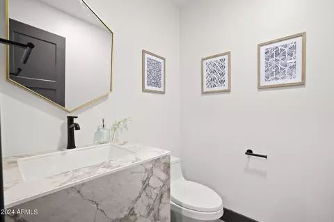 5004 E Sheridan St, Phoenix, AZ 85008 photo 9