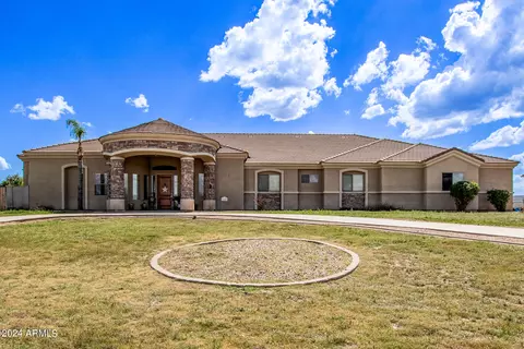 15 W Lone Star Ln, San Tan Valley, AZ 85140