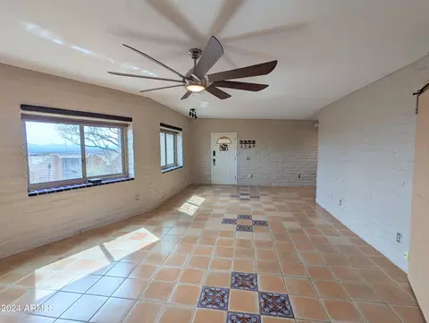 6777 E Desperado Dr, Hereford, AZ 85615 photo 9