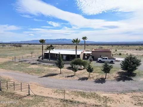 6777 E Desperado Dr, Hereford, AZ 85615 photo 46
