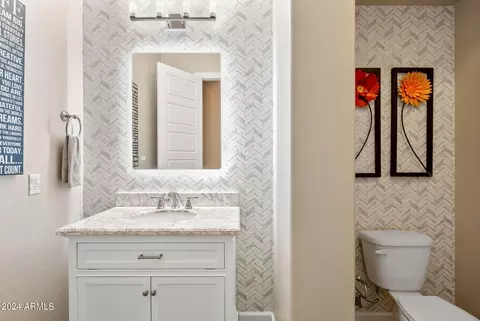 Bath - 8833 E Rosedale Cir, Mesa, AZ 85207 photo 3 of 3