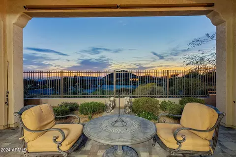 Exterior - 8833 E Rosedale Cir, Mesa, AZ 85207 photo 3 of 26