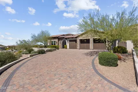 Exterior - 8833 E Rosedale Cir, Mesa, AZ 85207 photo 17 of 26