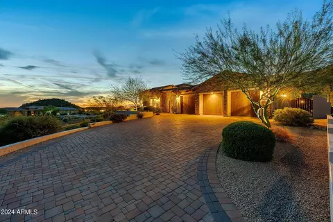 Exterior - 8833 E Rosedale Cir, Mesa, AZ 85207 photo 2 of 26
