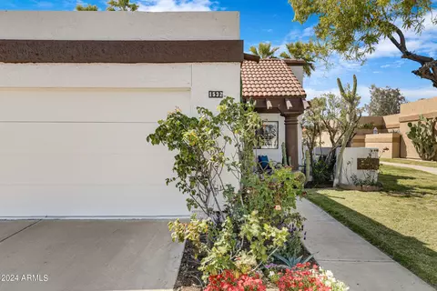 1532 N Oak St, Tempe, AZ 85288
