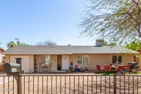 137 N Jackson St, Chandler, AZ 85225