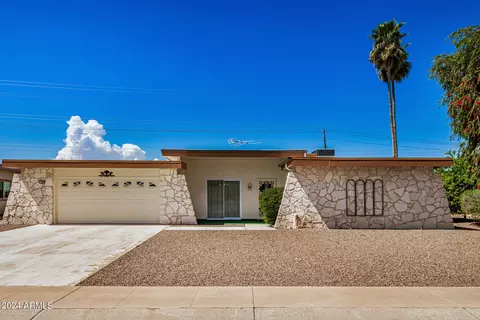 11209 W Granada Dr, Sun City, AZ 85373