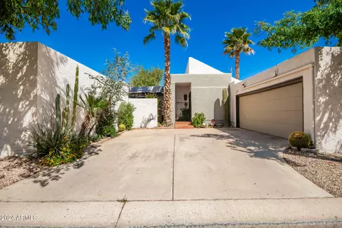 350 Embassy St, Tempe, AZ 85288