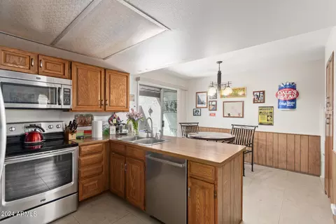350 Embassy St, Tempe, AZ 85288 photo 8