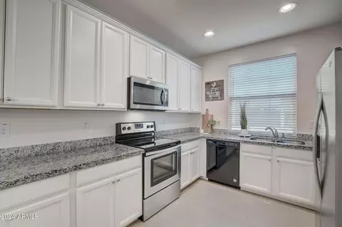 4281 Erie St, Gilbert, AZ 85295 photo 8