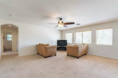 346 E Phelps St, Gilbert, AZ 85295 photo 28