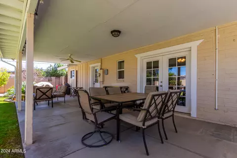 Exterior - 1402 W Orange Dr, Phoenix, AZ 85013 photo 10 of 18
