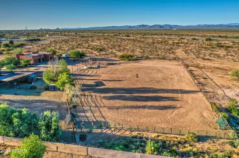 0 W Hunter Dr #-, Wittmann, AZ 85361