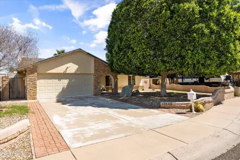 17445 N 34th Dr, Phoenix, AZ 85053