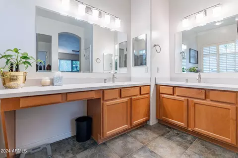 1146 E Tuckey Ln, Phoenix, AZ 85014 photo 28