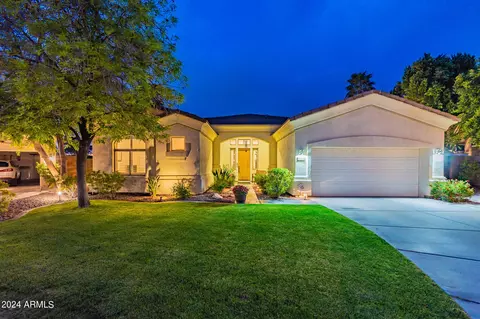 1146 E Tuckey Ln, Phoenix, AZ 85014