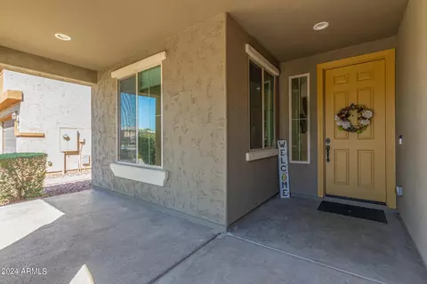 2698 E Cherry Hill Dr, Gilbert, AZ 85298 photo 3