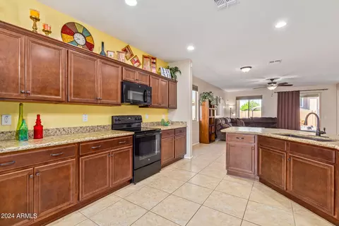 2698 E Cherry Hill Dr, Gilbert, AZ 85298 photo 6