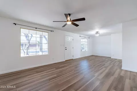 4456 E Arapahoe St, Phoenix, AZ 85044 photo 3