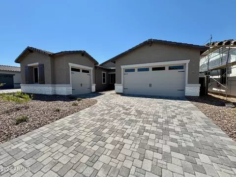 4825 W Stargazer Pl, Laveen, AZ 85339